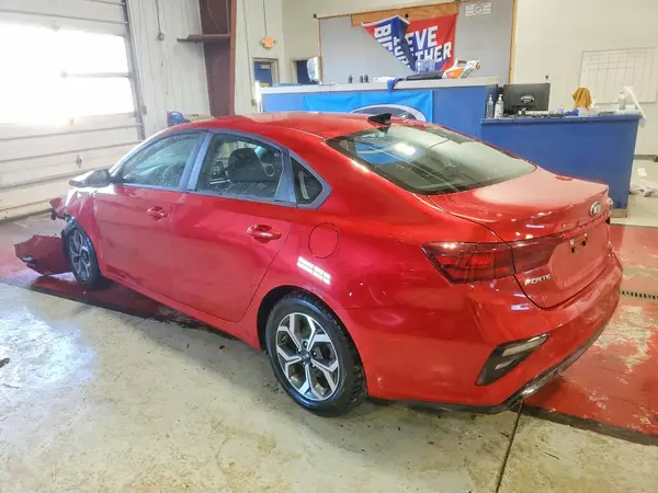 3KPF24AD9LE203588 2020 KIA FORTE - Image 2