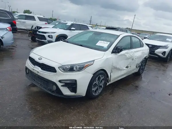 3KPF24AD9LE208838 2020 KIA FORTE - Image 2