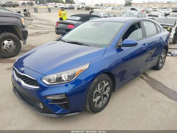 3KPF24AD9LE209021 2020 KIA FORTE - Image 2