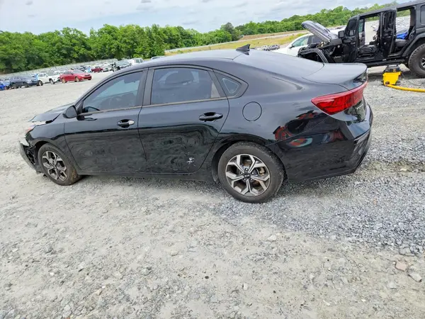 3KPF24AD9LE210766 2020 KIA FORTE - Image 2
