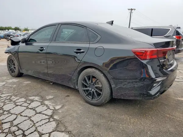 3KPF24AD9LE217202 2020 KIA FORTE - Image 2