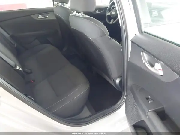 3KPF24AD9LE217412 2020 KIA FORTE - Image 8