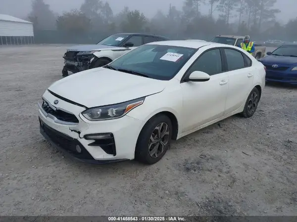 3KPF24AD9LE222836 2020 KIA FORTE - Image 2