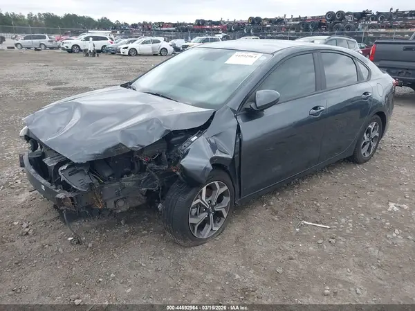 3KPF24AD9LE223663 2020 KIA FORTE - Image 2