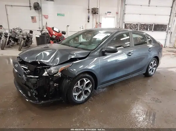 3KPF24AD9LE224182 2020 KIA FORTE - Image 2