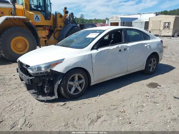 3KPF24AD9LE227986 2020 KIA FORTE - Image 2
