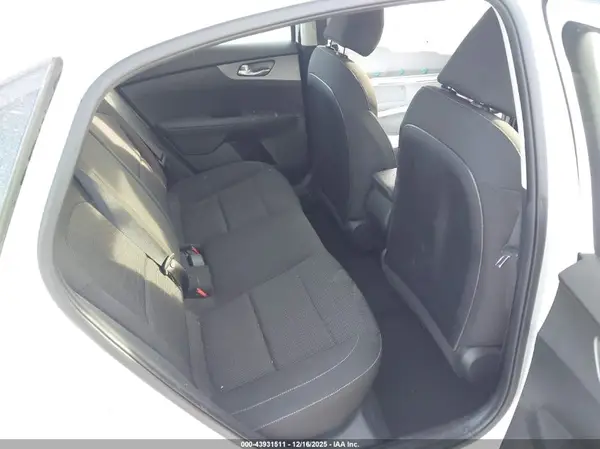 3KPF24AD9LE233013 2020 KIA FORTE - Image 8