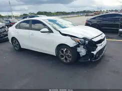 3KPF24AD9LE233870 2020 KIA FORTE