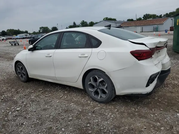 3KPF24AD9LE235148 2020 KIA FORTE - Image 2