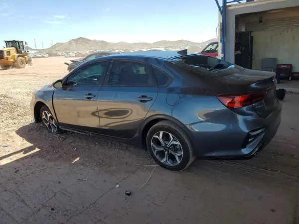 3KPF24AD9LE236719 2020 KIA FORTE - Image 2