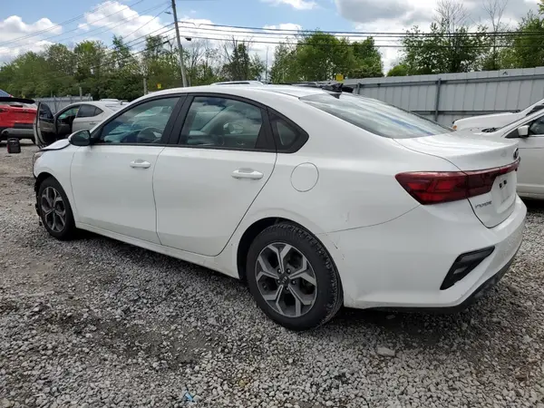 3KPF24AD9LE241550 2020 KIA FORTE - Image 2