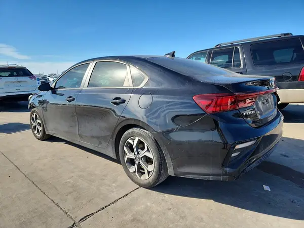 3KPF24AD9LE241970 2020 KIA FORTE - Image 2