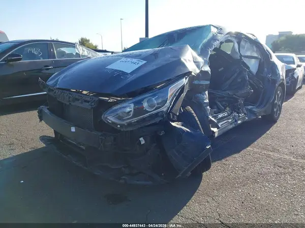 3KPF24AD9LE243766 2020 KIA FORTE - Image 2