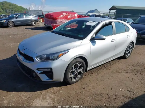 3KPF24AD9LE245663 2020 KIA FORTE - Image 2