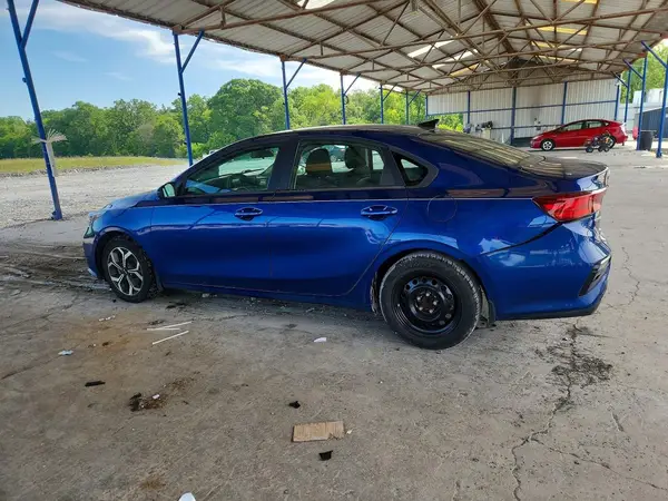 3KPF24AD9LE252287 2020 KIA FORTE - Image 2