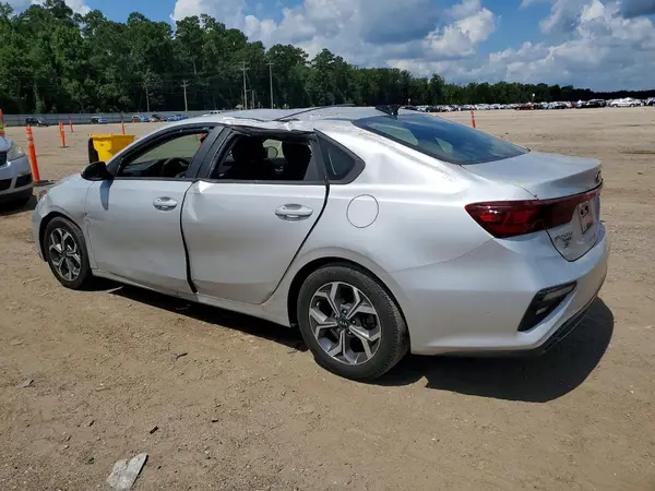 3KPF24AD9LE255092 2020 KIA FORTE - Image 2