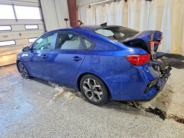 3KPF24AD9LE255769 2020 KIA FORTE - Image 2