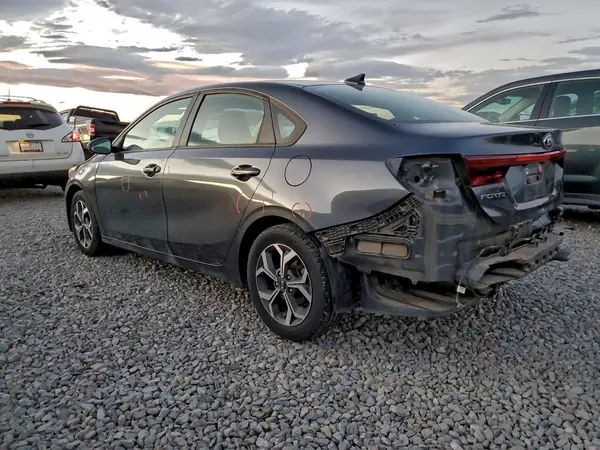 3KPF24AD9LE259045 2020 KIA FORTE - Image 2
