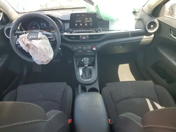 3KPF24AD9LE260020 2020 KIA FORTE - Image 8