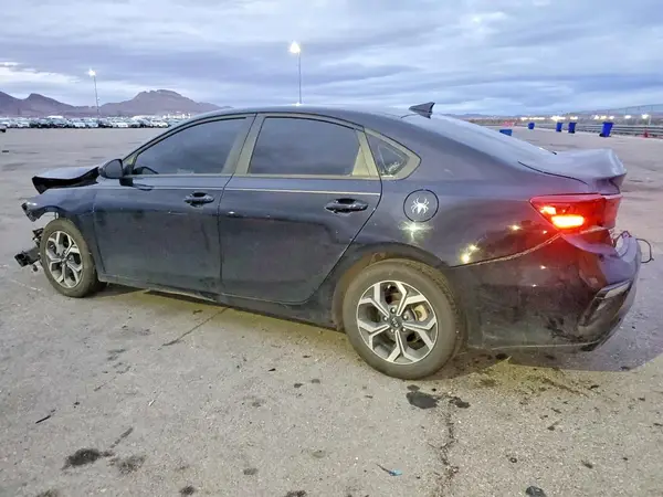 3KPF24AD9LE260583 2020 KIA FORTE - Image 2