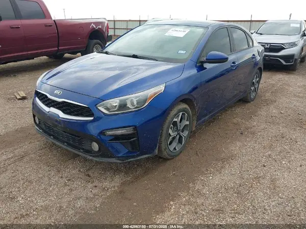 3KPF24AD9ME262559 2021 KIA FORTE - Image 2