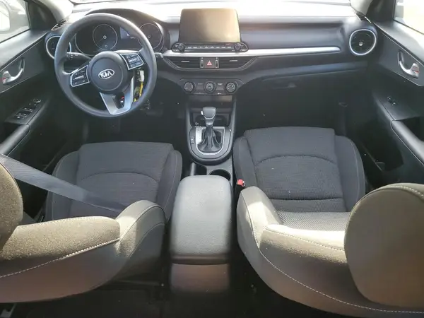 3KPF24AD9ME262822 2021 KIA FORTE - Image 8