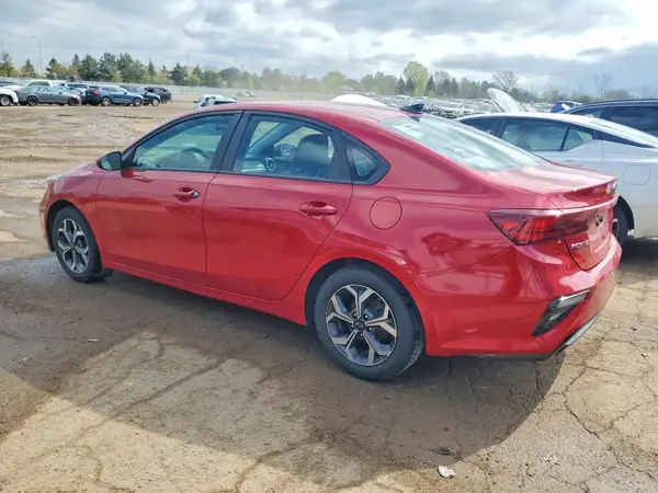 3KPF24AD9ME264053 2021 KIA FORTE - Image 2
