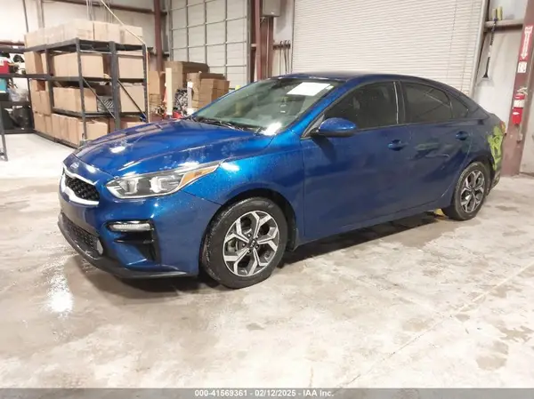 3KPF24AD9ME265946 2021 KIA FORTE - Image 2