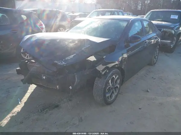3KPF24AD9ME269219 2021 KIA FORTE - Image 2