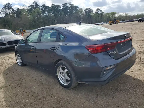 3KPF24AD9ME277238 2021 KIA FORTE - Image 2