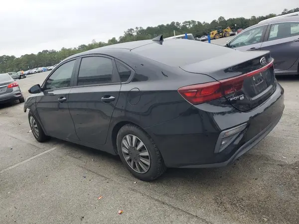 3KPF24AD9ME277854 2021 KIA FORTE - Image 2