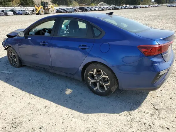 3KPF24AD9ME278888 2021 KIA FORTE - Image 2