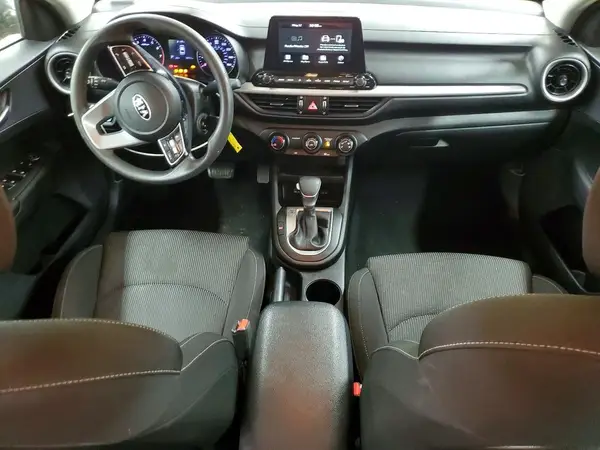 3KPF24AD9ME279135 2021 KIA FORTE - Image 8