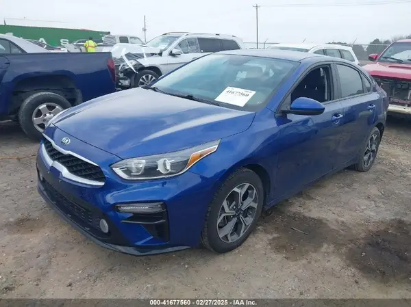 3KPF24AD9ME280446 2021 KIA FORTE - Image 2