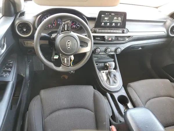 3KPF24AD9ME284206 2021 KIA FORTE - Image 8