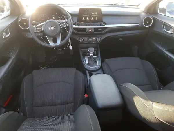 3KPF24AD9ME284741 2021 KIA FORTE - Image 8