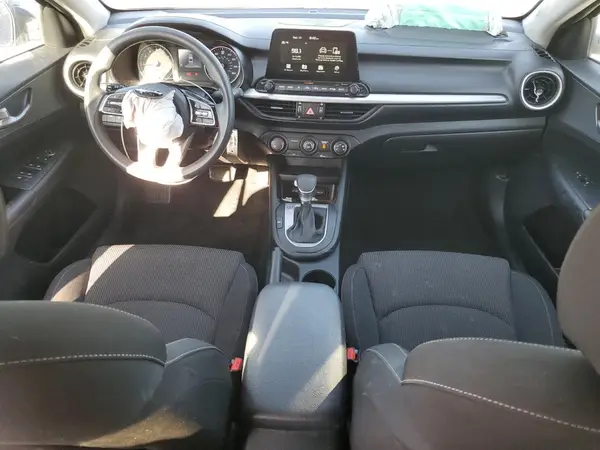 3KPF24AD9ME285727 2021 KIA FORTE - Image 8