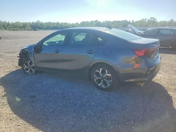 3KPF24AD9ME287879 2021 KIA FORTE - Image 2
