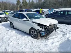 3KPF24AD9ME292385 2021 KIA FORTE