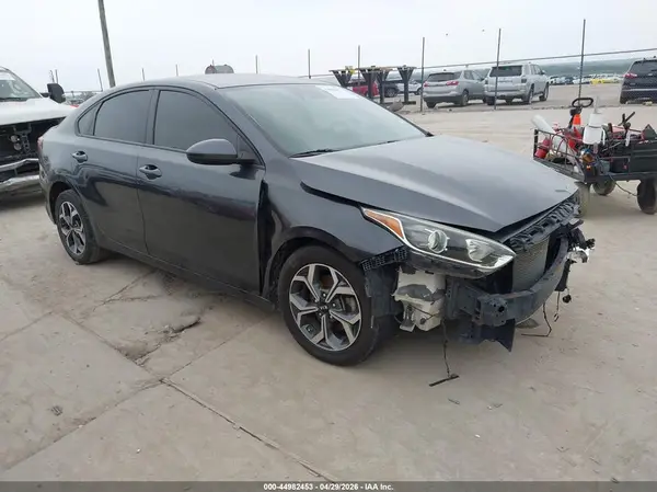 3KPF24AD9ME293715 2021 KIA FORTE - Image 1