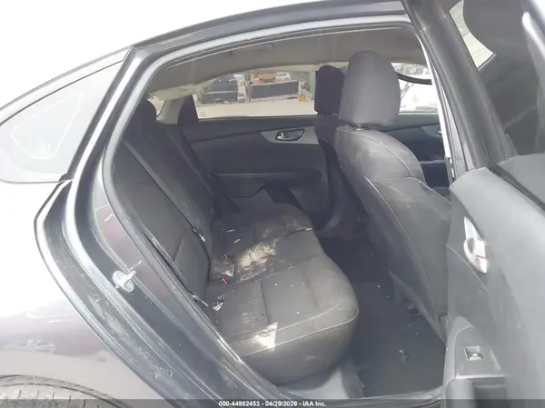 3KPF24AD9ME293715 2021 KIA FORTE - Image 8