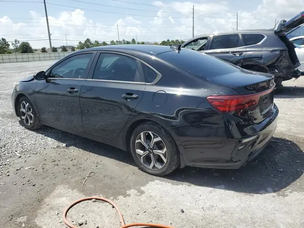 3KPF24AD9ME296162 2021 KIA FORTE - Image 2