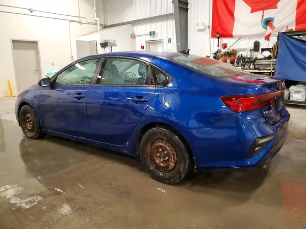 3KPF24AD9ME298462 2021 KIA FORTE - Image 2