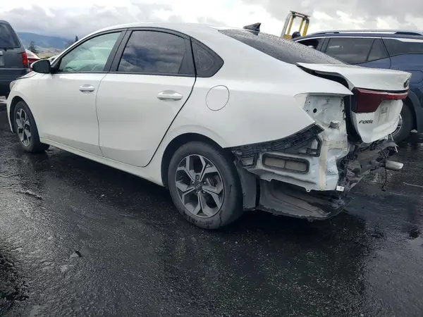 3KPF24AD9ME305121 2021 KIA FORTE - Image 2