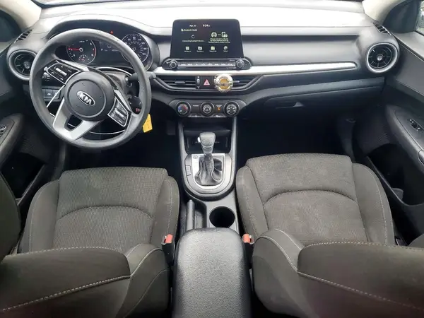 3KPF24AD9ME305121 2021 KIA FORTE - Image 8