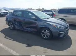 3KPF24AD9ME305183 2021 KIA FORTE