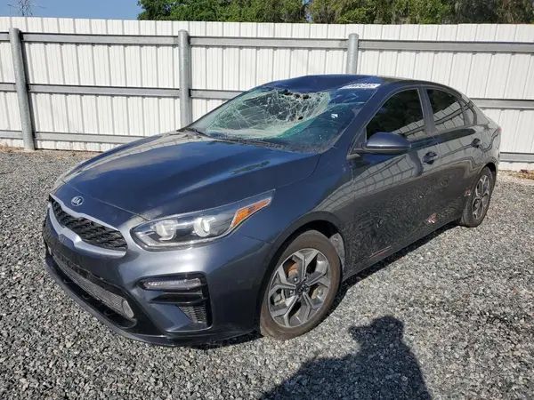 3KPF24AD9ME305247 2021 KIA FORTE - Image 1