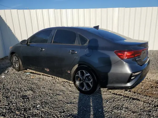 3KPF24AD9ME305247 2021 KIA FORTE - Image 2