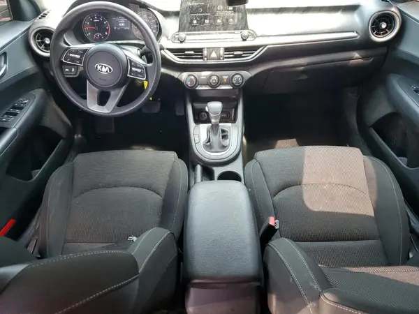3KPF24AD9ME305247 2021 KIA FORTE - Image 8