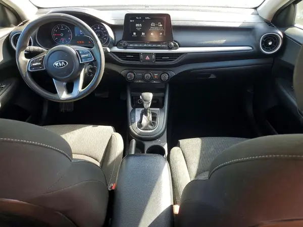 3KPF24AD9ME305698 2021 KIA FORTE - Image 8